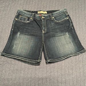 NWOT - BKE Shorts